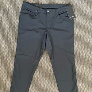 NWT Lululemon ABC Pant Classic 30”L Mens pant Size 36 “